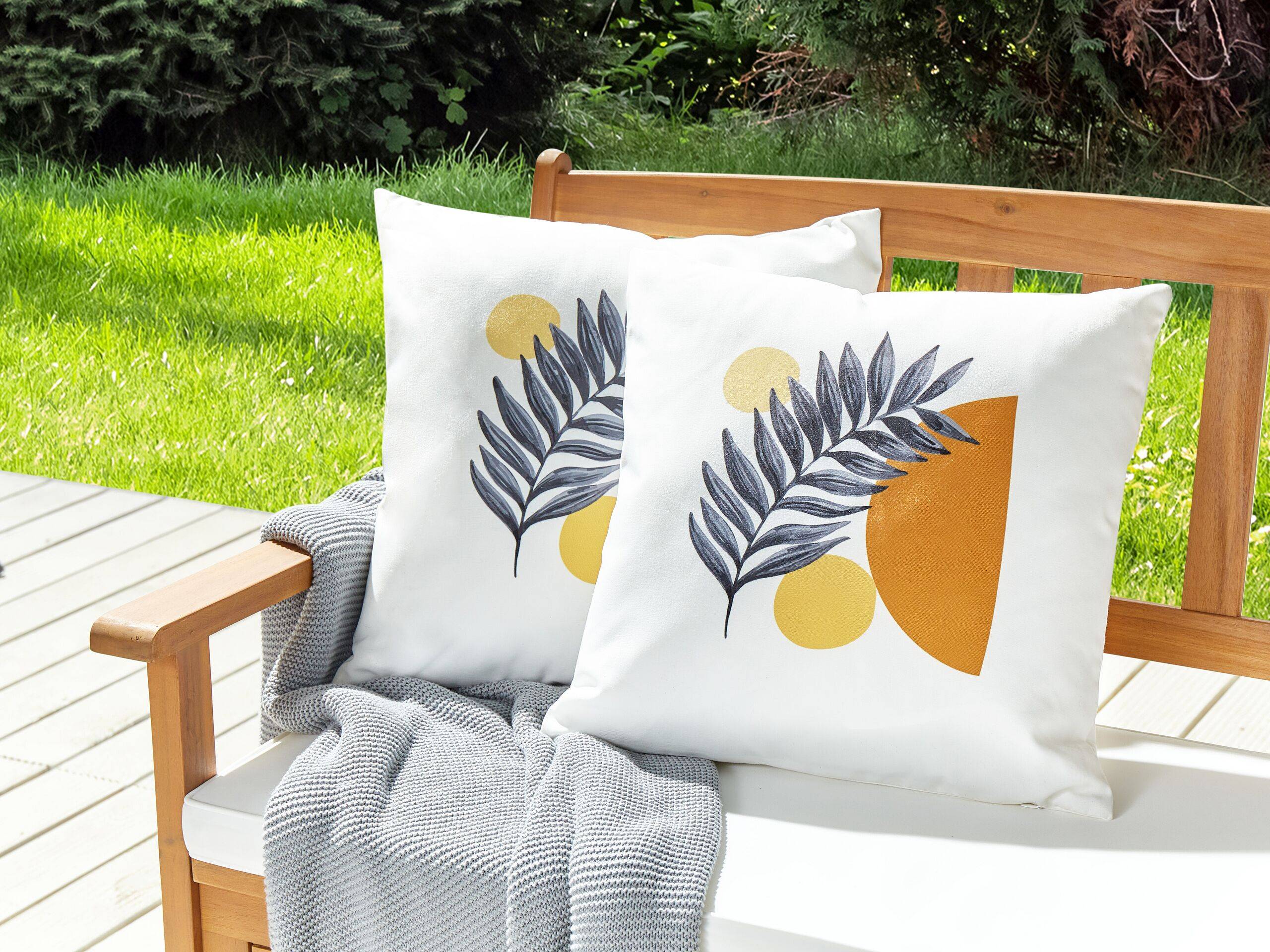 Beliani - 2 Coussins Décoratifs de Jardin Tissu Blanc à Motif de Feuilles 45 x 45 cm Très Confortable pour l'Extérieur ou Intérieur Housses Amovibles - Image 2
