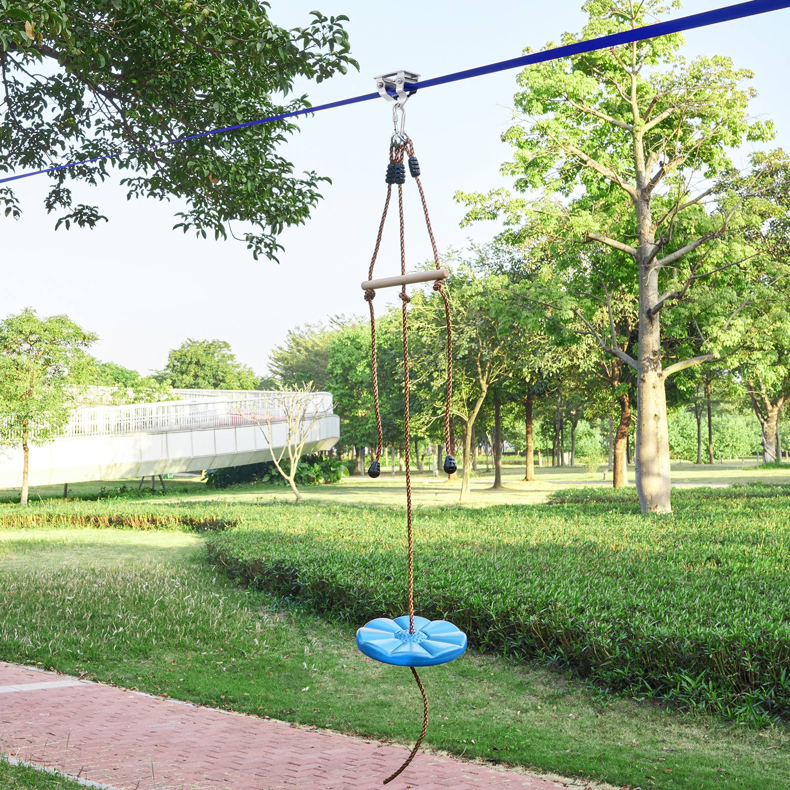 VEVOR Tyrolienne 15,8 m pour jardin, charge max 227 kg, avec harnais de sécurité, siège et guidon pour enfants et adultes. - Image 8