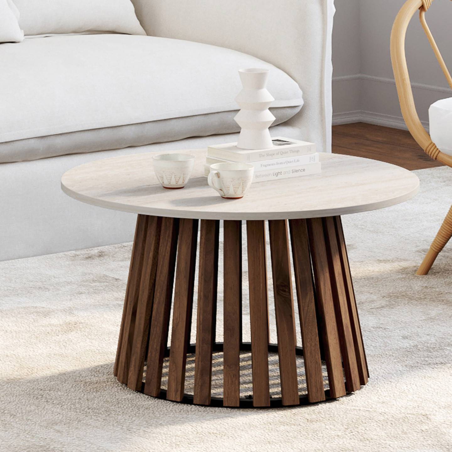 IDMARKET - Table basse ronde CARMEN 70 cm pied bois en lattes effet noyer et plateau travertin - Image 1