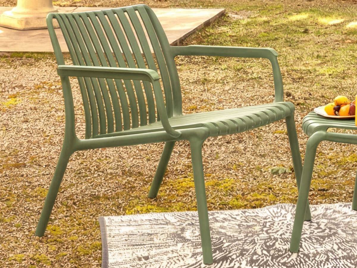 Fauteuil bas de jardin en résine PP 50 % recyclé Joysxee, vert sauge - Jardiline - Image 2