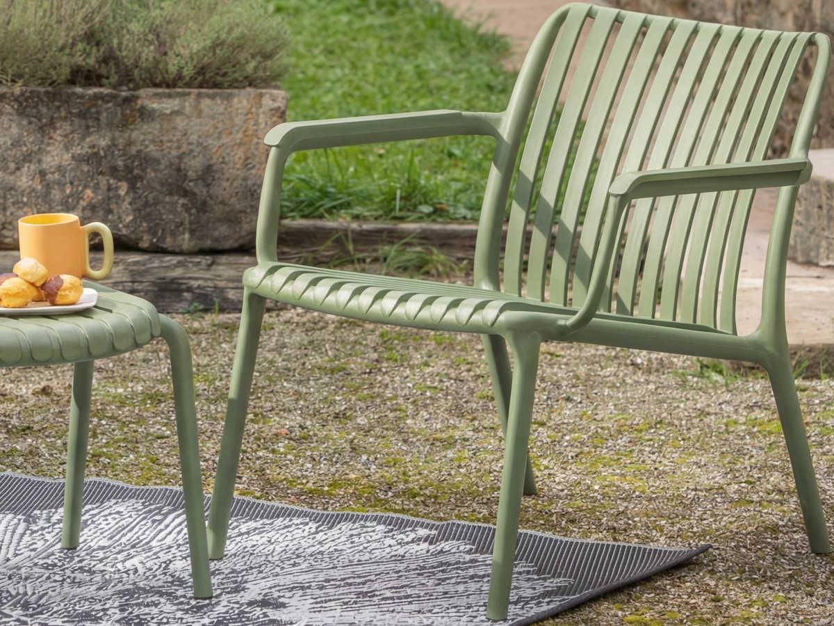 Fauteuil bas de jardin en résine PP 50 % recyclé Joysxee, vert sauge - Jardiline - Image 3