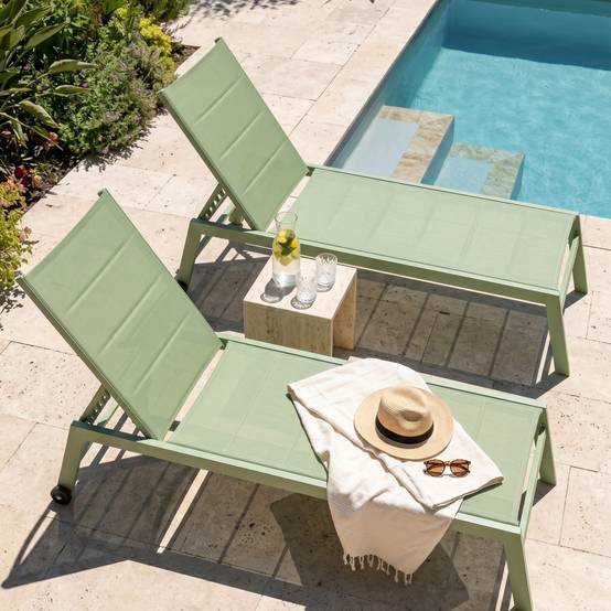 Oviala - Lot de 2 bains de soleil en aluminium et textilène vert cactus Nouméa - Oviala - Image 3