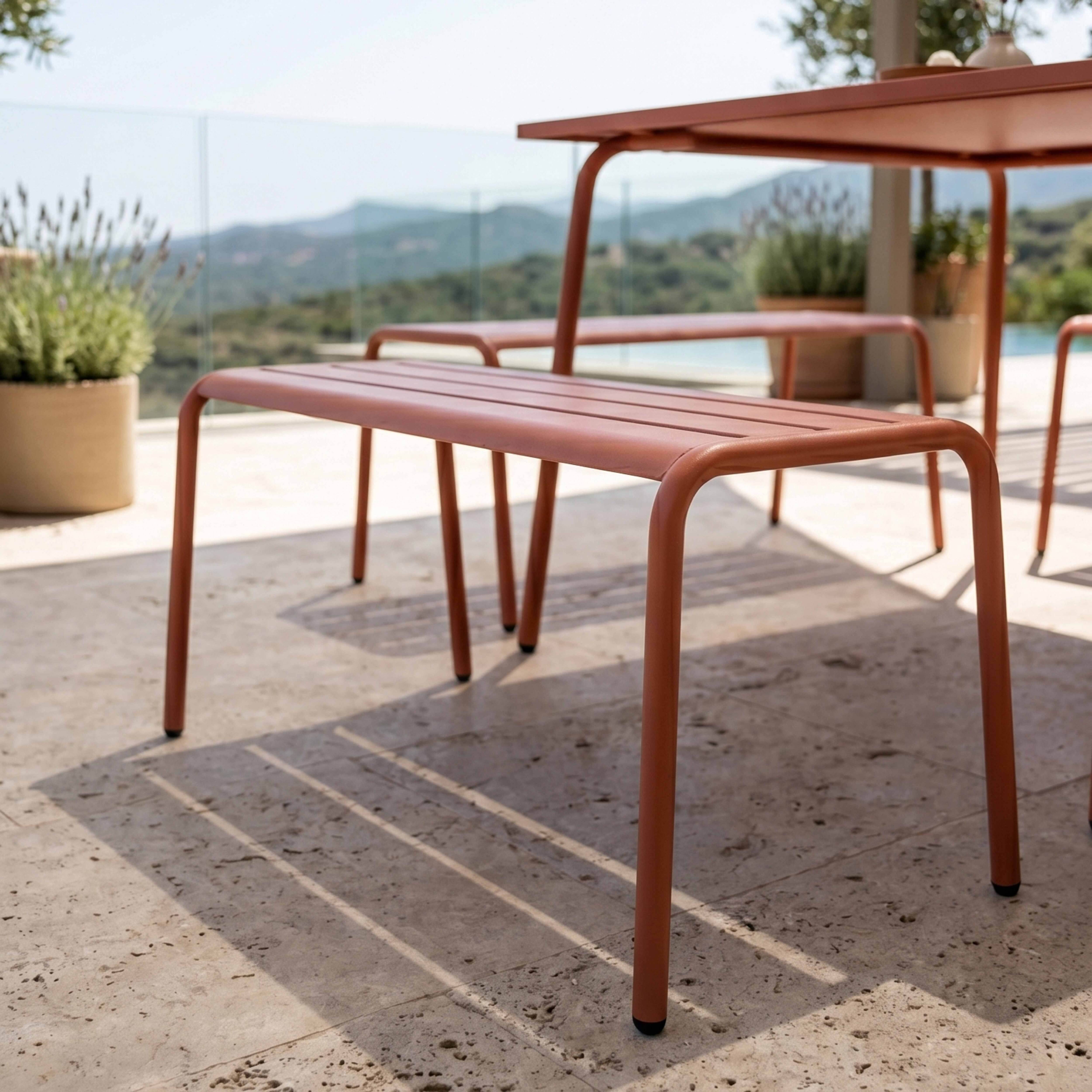 Oviala - Ensemble table de jardin carrée et 4 bancs en métal argile Palavas - Oviala - Image 4