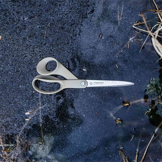 Fiskars - Ciseaux recyclés ReNew - lames en acier inoxydable - 21 cm - Image 3