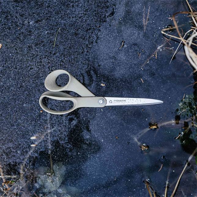 Fiskars - Ciseaux recyclés ReNew - lames en acier inoxydable - 21 cm - Image 3