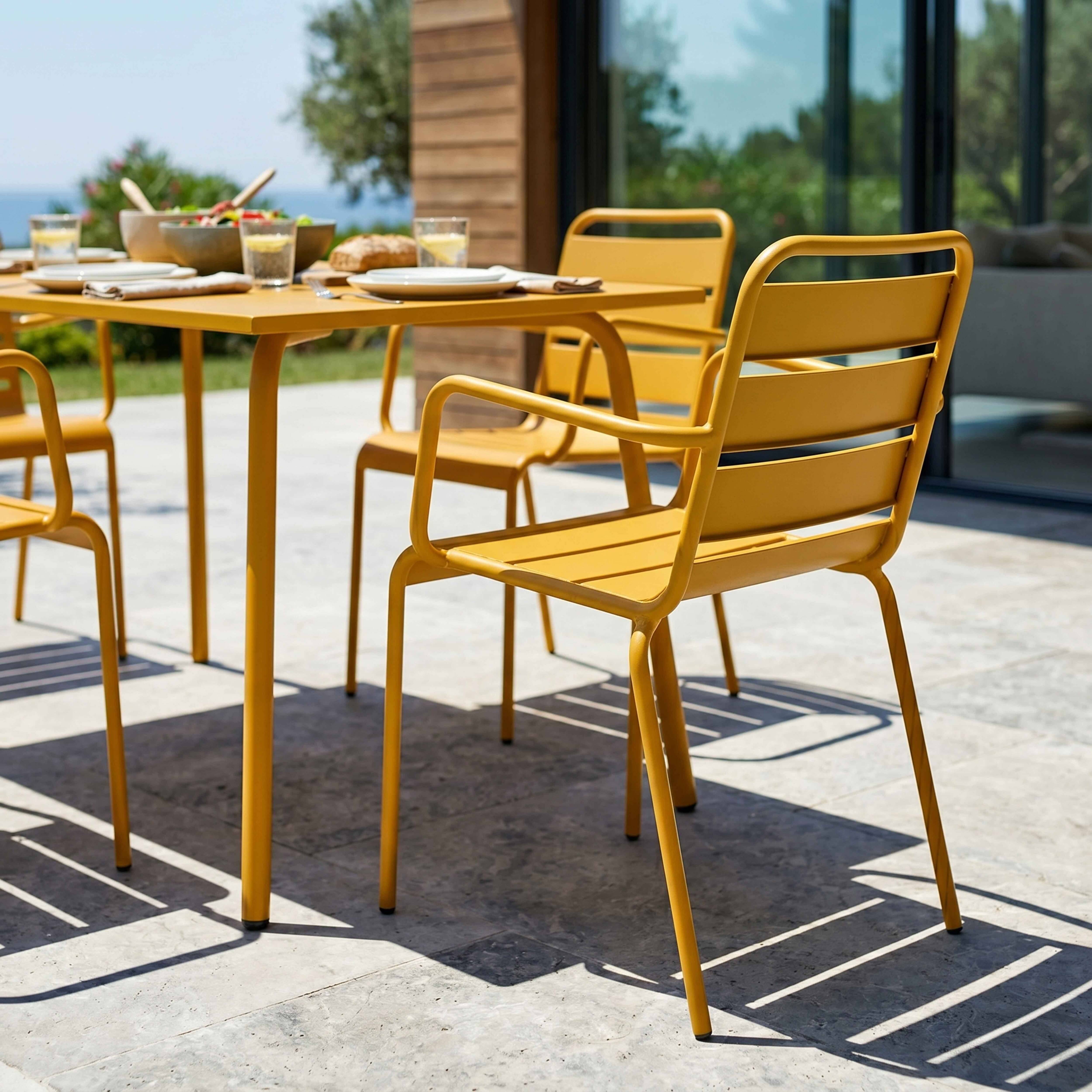 Oviala - Ensemble table de jardin et 4 fauteuils en métal jaune Palavas - Oviala - Image 4
