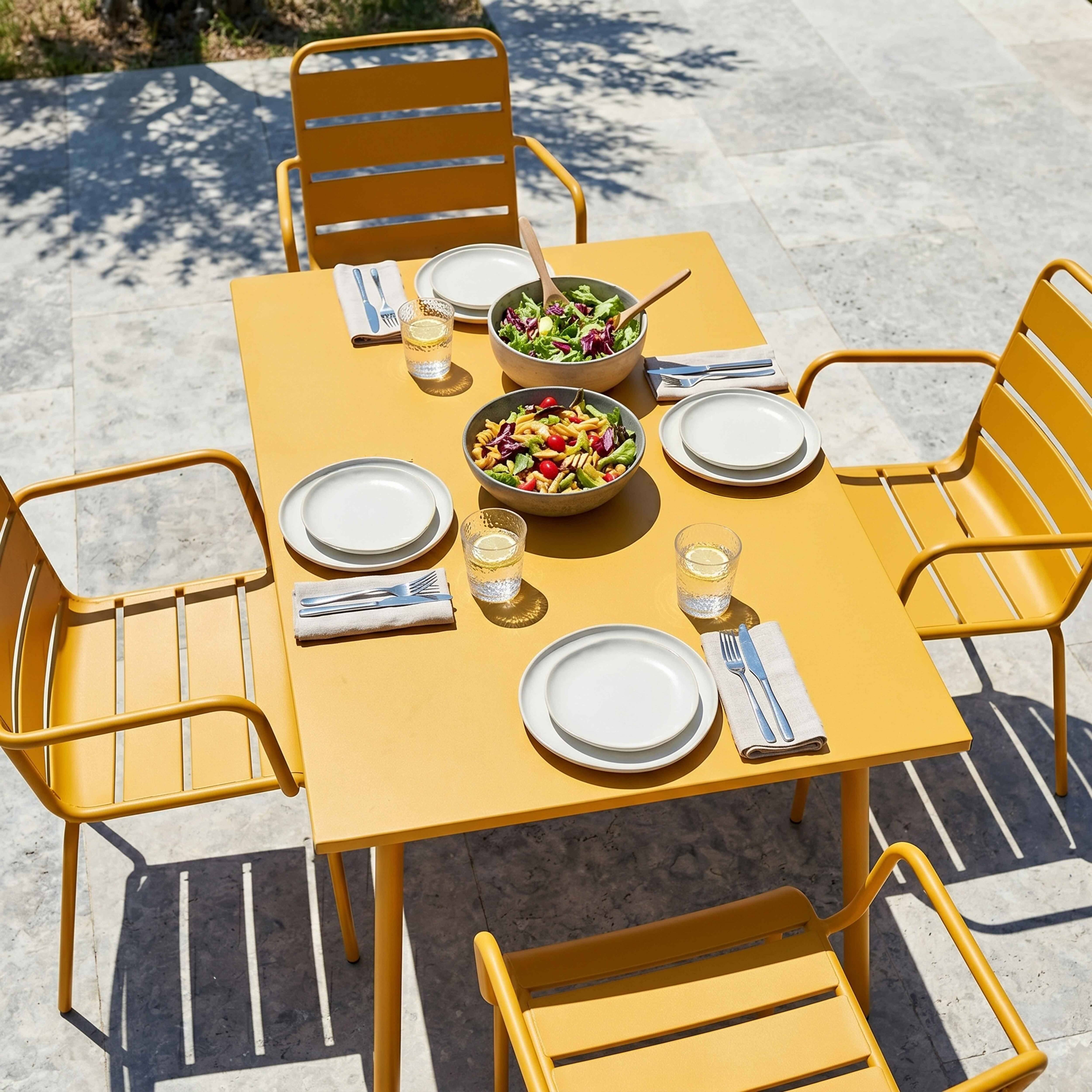 Oviala - Ensemble table de jardin et 4 fauteuils en métal jaune Palavas - Oviala - Image 3