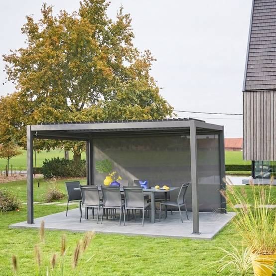 Pergola bioclimatique aluminium et acier 3x4m lames orientables + store 4m PALACE anthracite | sweeek - Image 1