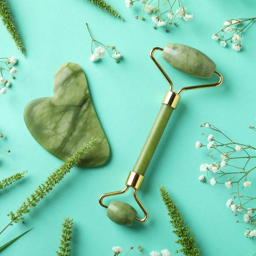 1 Jade Roller +1 Gua Sha en Jade Vert Visage et corps +Housse de Protection - Rides les ridules -Routine Beauté Peau saine - Sun&Sia