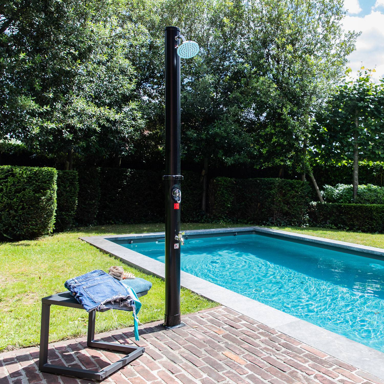 Douche solaire MOOREA noire 18L - HAPPY GARDEN - Image 3