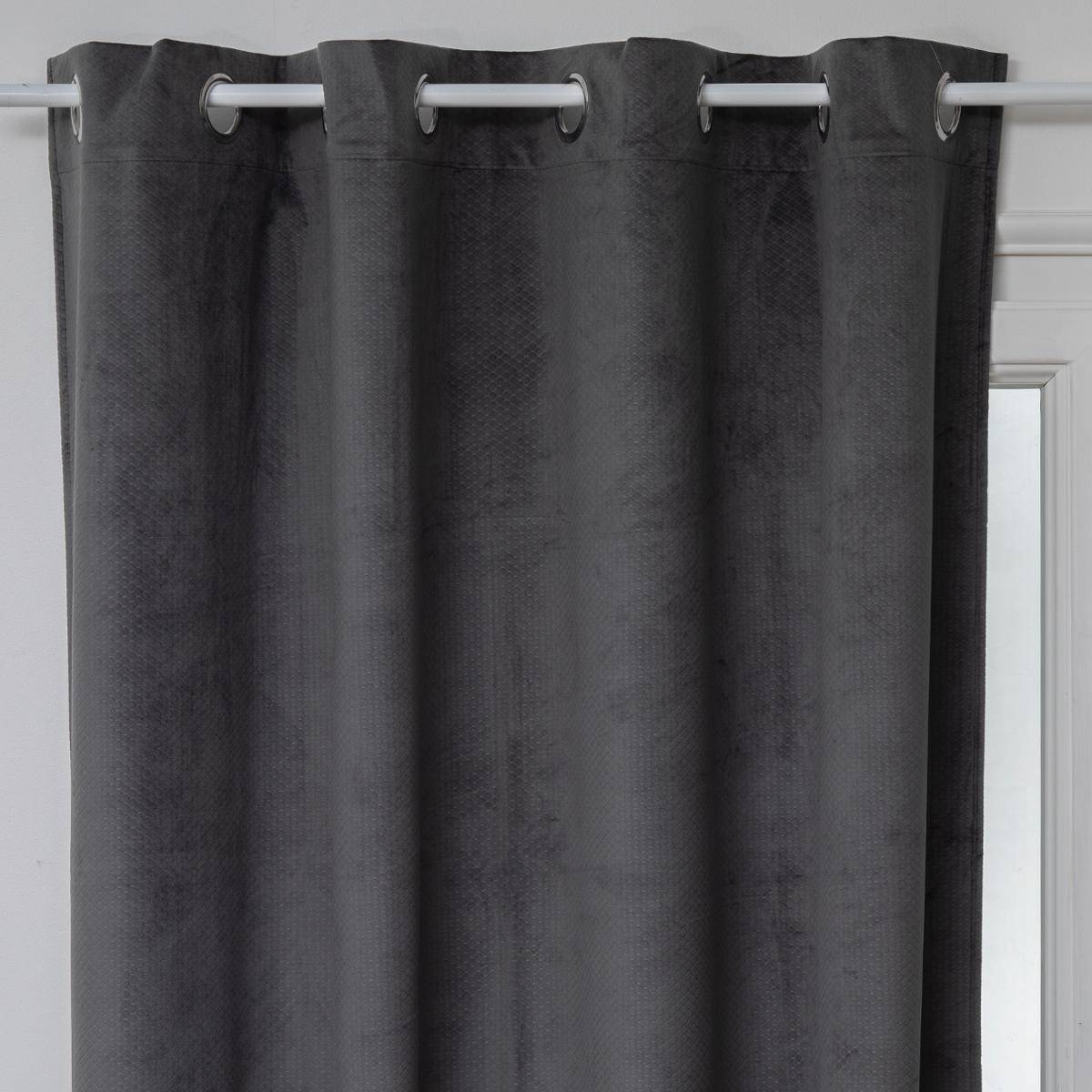 Atmosphera - Lot de 2 Rideaux à  œillets Occultant en Velours Gris motif en relief 140 x 260 cm - Image 2