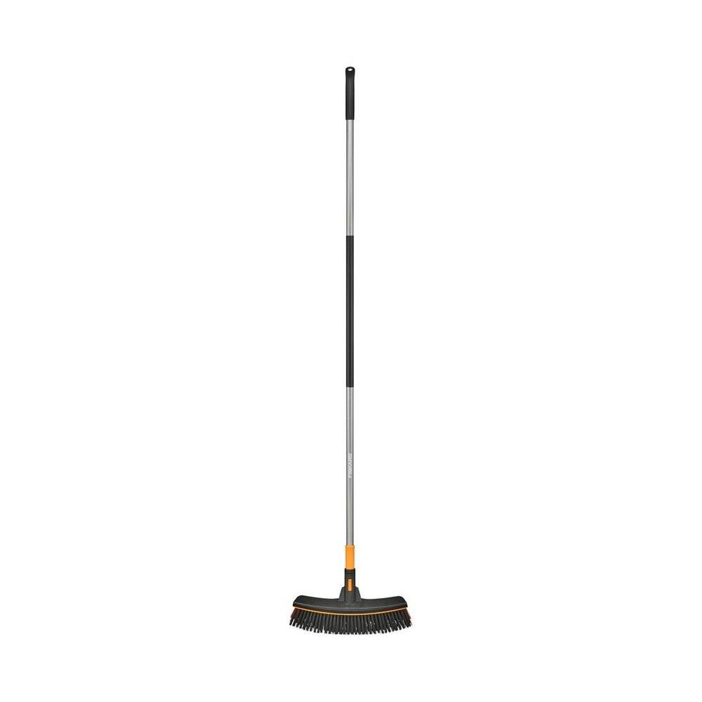 Fiskars - Balai Ergonomic - Image 1