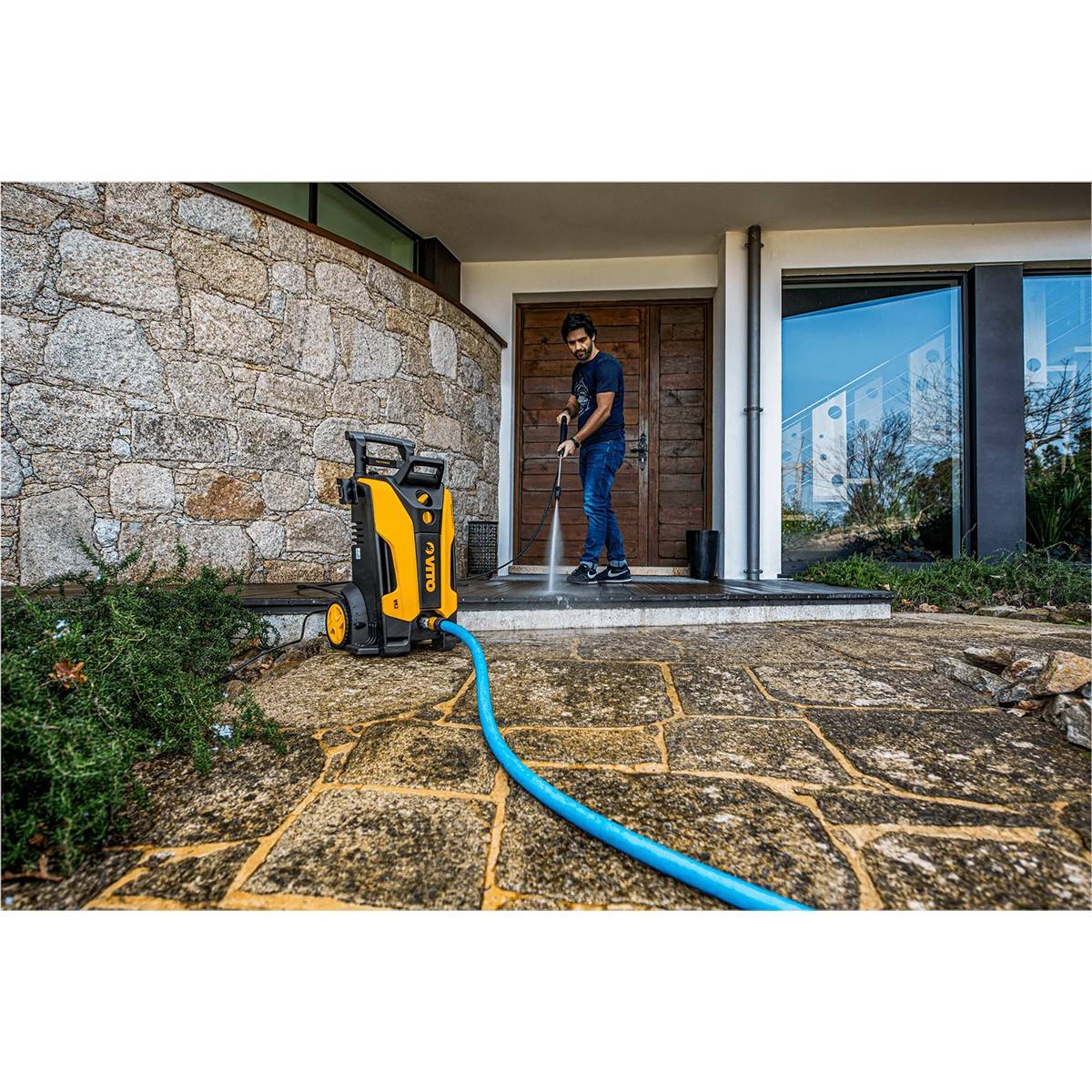Nettoyeur haute pression 130 bars1800W Tuyau 5m Lance turbo + 2 Brosses Réservoir détergent intégré VITO - Image 2