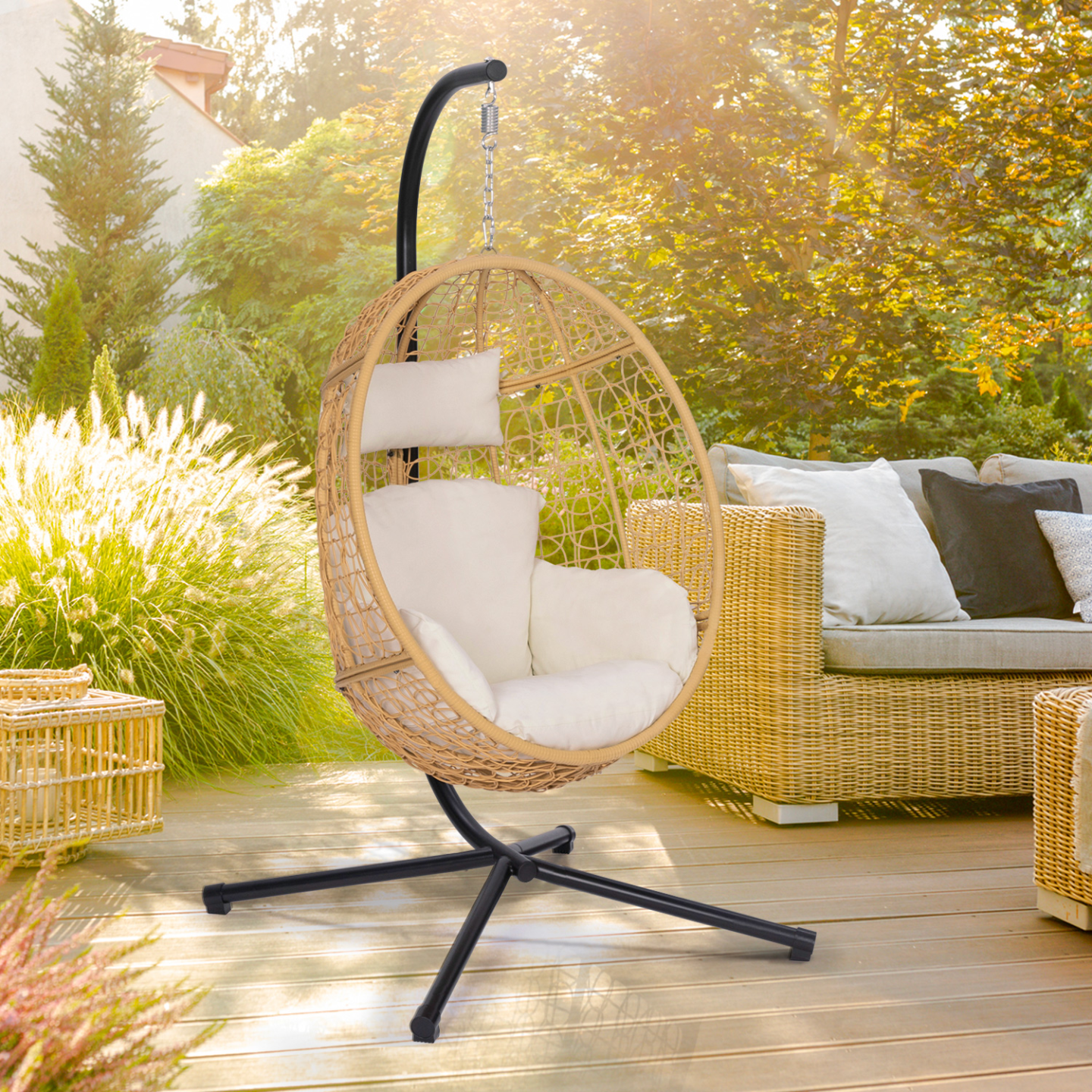 Fauteuil oeuf suspendu ajouré effet rotin avec coussin écru - Image 1