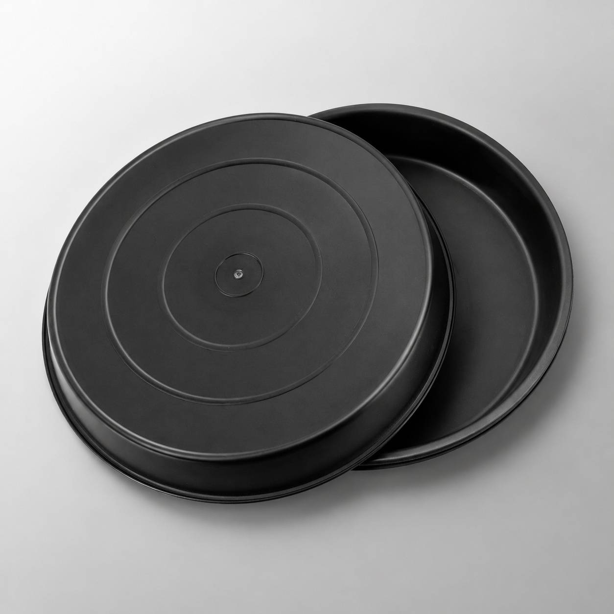 Soucpes rondes plastique noir pour plantes - Image 5