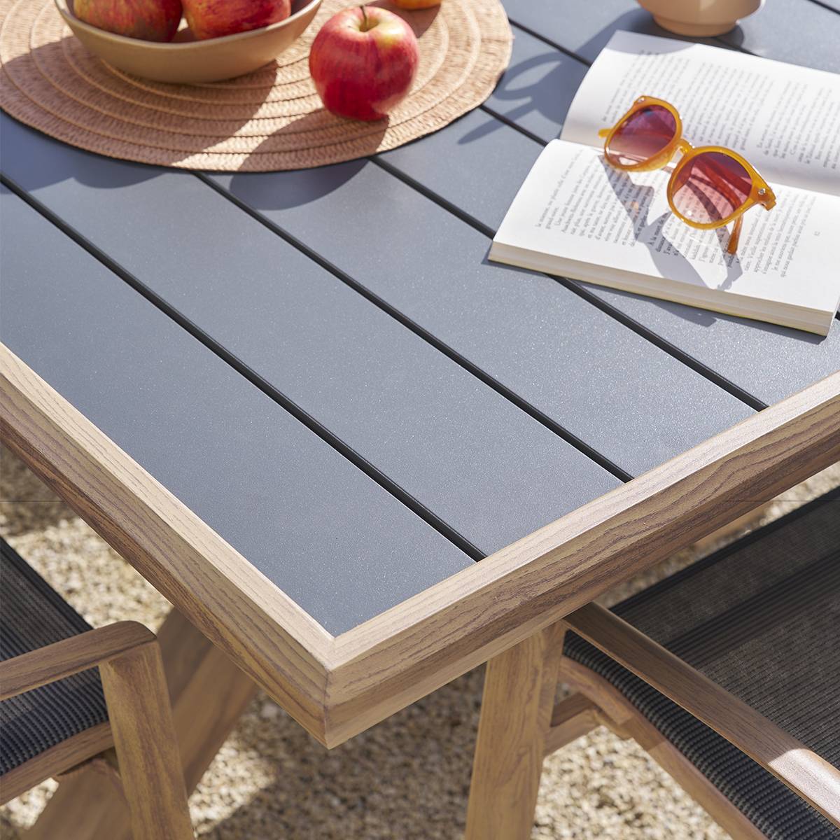 Hesperide - Table de jardin extensible "Axiome" graphite & honey 12 places en aluminium Hespéride - Image 3