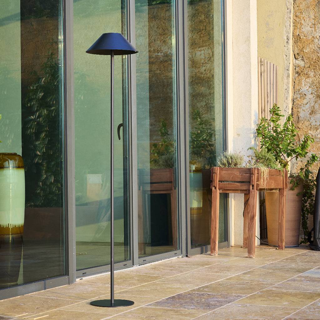 Lumisky - Lampadaire solaire NERIO TALL en acier noir H150cm - Image 3