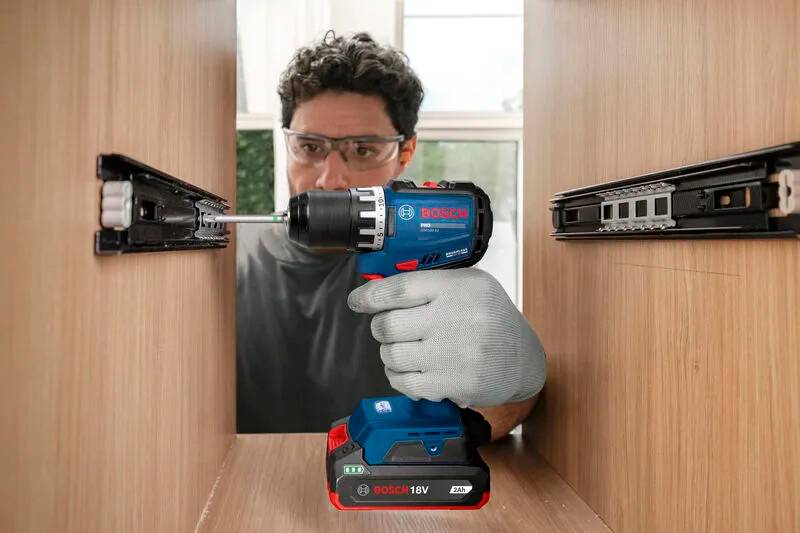 Bosch Professional - Perceuse-visseuse 18V GSR 18V-52 - BOSCH - avec 2 batteries 4Ah et 2Ah - chargeur - L-BOXX 136 - 06019S0024 - Image 2