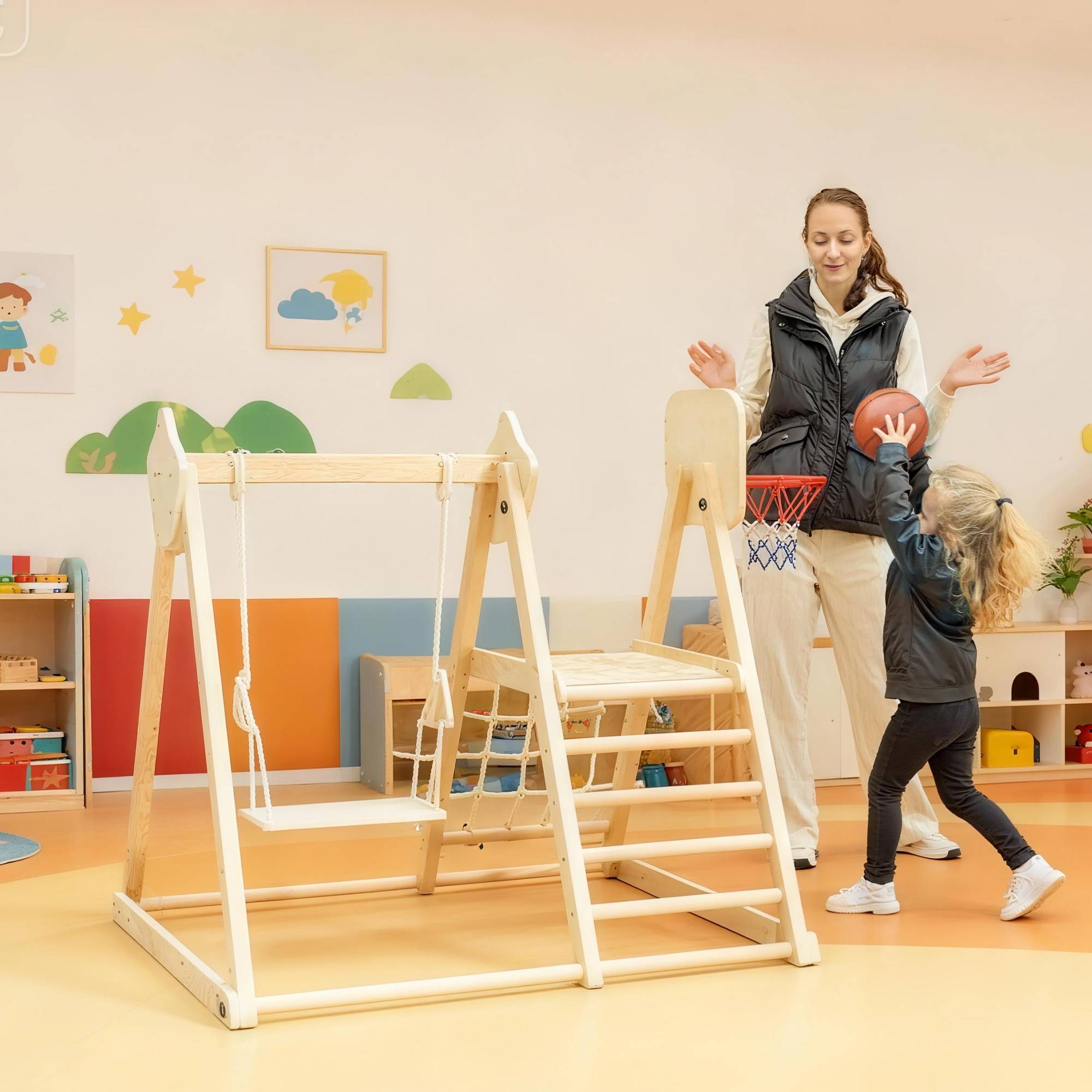 Structure de jeux 5 en 1 pour enfants : toboggan, balançoire, panier de basket, planche et filet d’escalade naturel. - Image 4