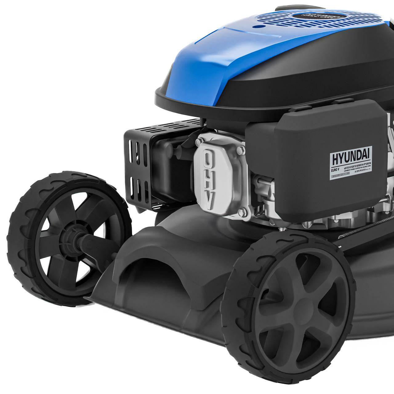 Tondeuse à Gazon Thermique Autotractée 43 cm 139 cm3 40L 4-en-1 Mulching Hyundai - Image 4
