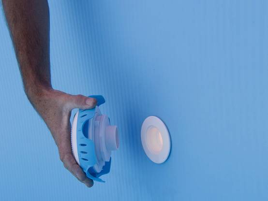 Gré - Projecteur LED couleurs sans batterie pour piscine hors-sol - Gré - Image 6