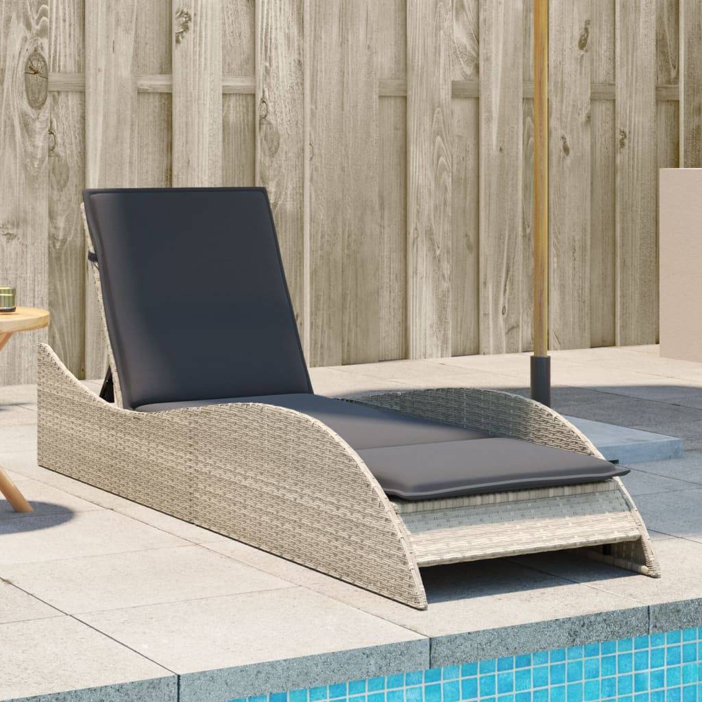Chaise longue poly rotin avec coussin gris clair 60 x 205 x 73 cm - PANGIVO - Image 1