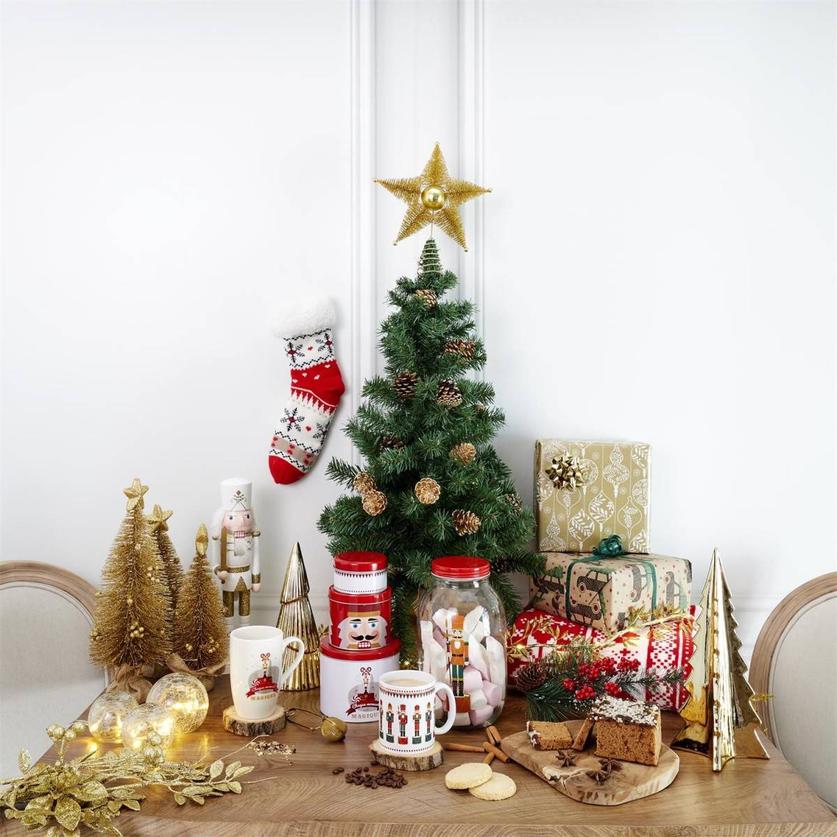 The Home Deco Factory - Mug avec Infuseur "Noël" 30cl Blanc & Or - Image 2