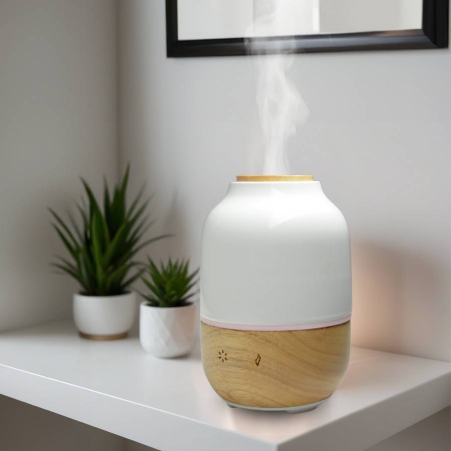 Zen'Arôme Diffuseur Huile Essentielle Purisia + 3 Huiles Essentielles "Trio de Noël" - Matériaux Naturels Bois et Céramique - Image 1