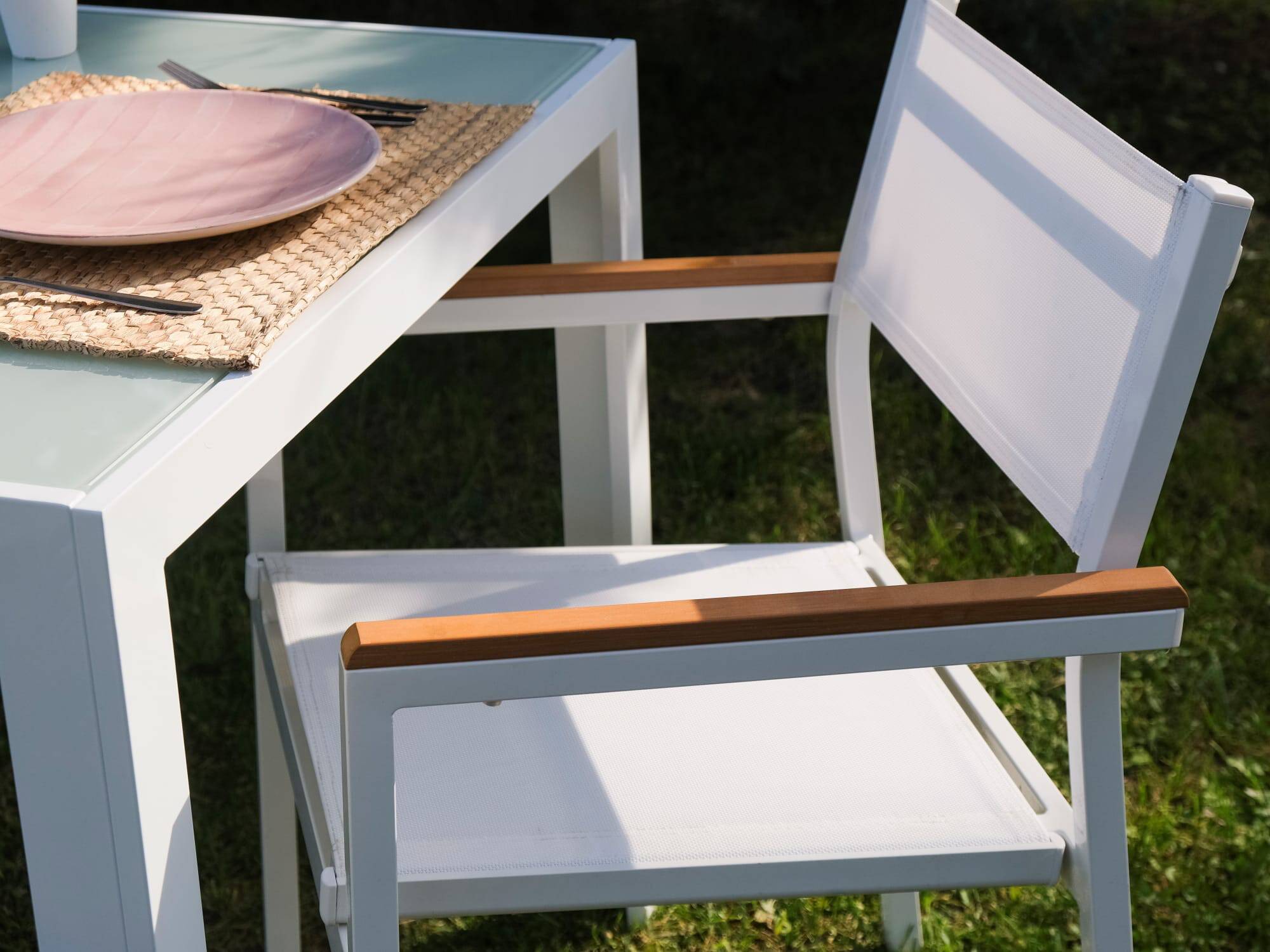 Table carrée extérieure 80x80 blanc SHIO garbar - Image 4
