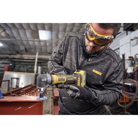 Dewalt - Meuleuse compacte renvoi d'angle XR 18V Brushless - Sans batterie ni chargeur - DEWALT - DCG421N-XJ - Image 3