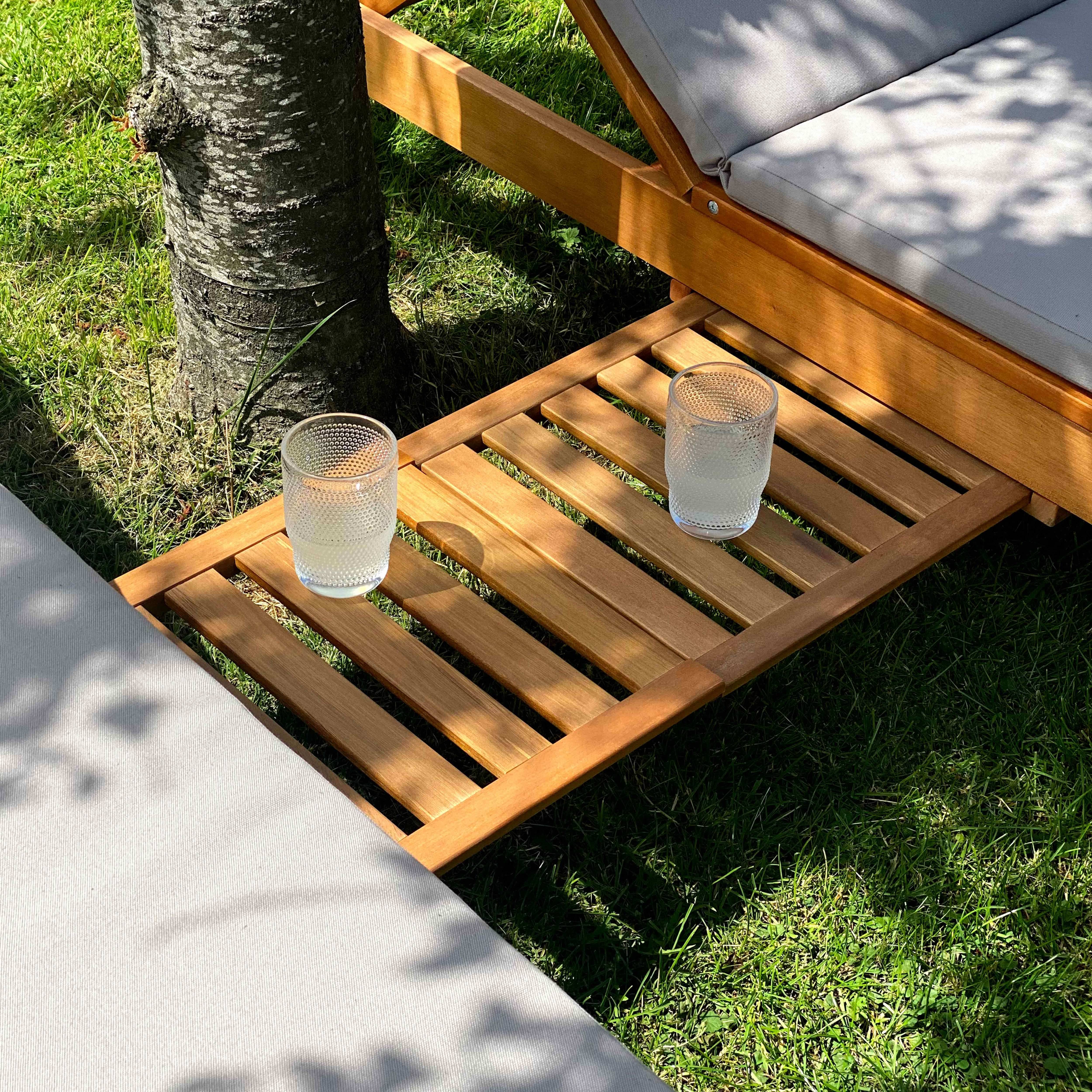 Oviala - Lot de 2 bains de soleil avec coussin et tablette en bois taupe - Oviala - Image 4