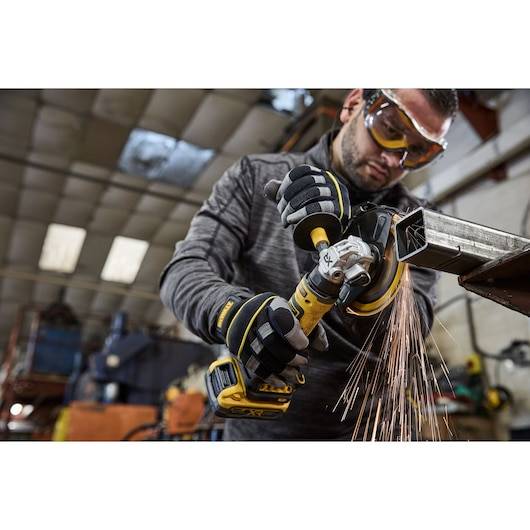 Dewalt - Meuleuse compacte 125 mm XR 18V 3,5 Ah Li-Ion Brushless powerstack - DEWALT - DCG404S2T-QW - Image 5