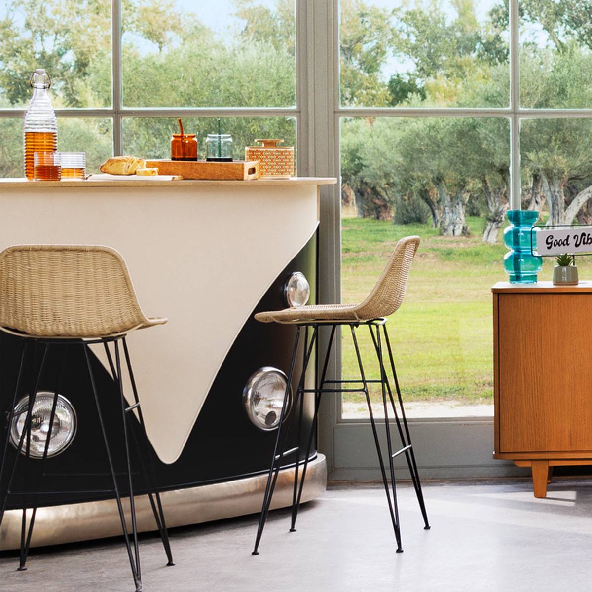 Atmosphera - Meuble bar "Gaston" 152x106,5cm noir et blanc - Atmosphera Créateur d'intérieur - Image 1