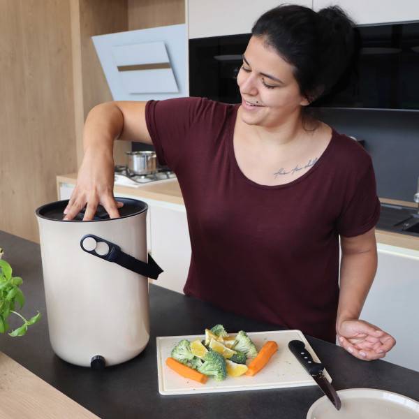 Bokashi Organko 2 Blanc (9,6L) + 1 kg d'Activateur EM-1 - Image 3