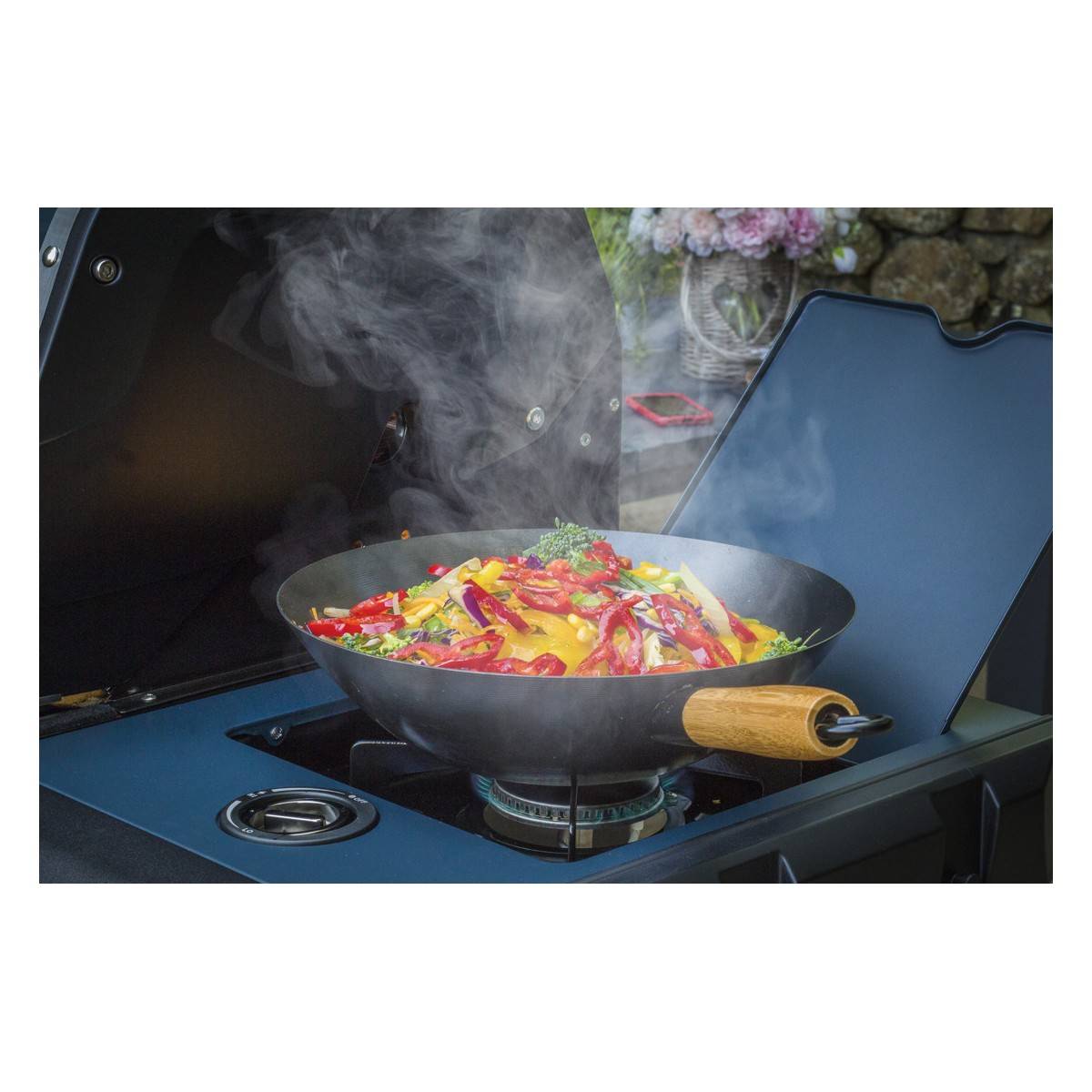 Barbecue à gaz mobile Sahara 18,7 kW, Cuisson polyvalente 4 brûleurs + 1 bruleur latéral - BBQ Idéal pour 8 à 10 convives - Image 7