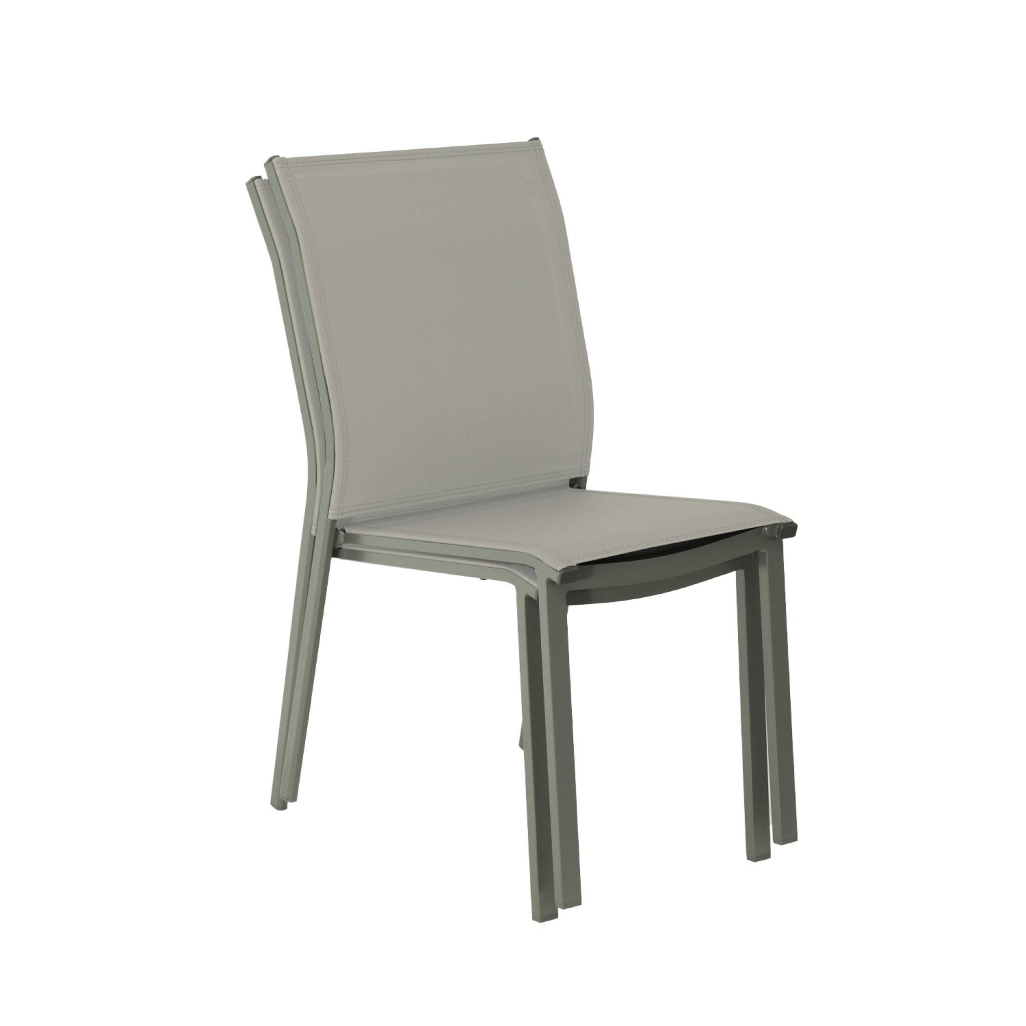 sweeek - Lot de 2 chaises de jardin CLEVELAND empilables aluminium et textilene kaki. 64.5 x 45.5 x 89.5 cm | sweeek - Image 4