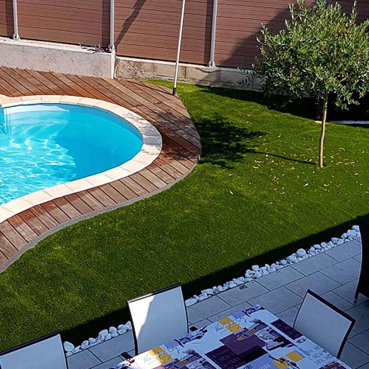 AGCO - Gazon synthétique Caresse 40 mm – 4 × 24 m, 96 m² – Jardin, terrasse et piscine - Image 4