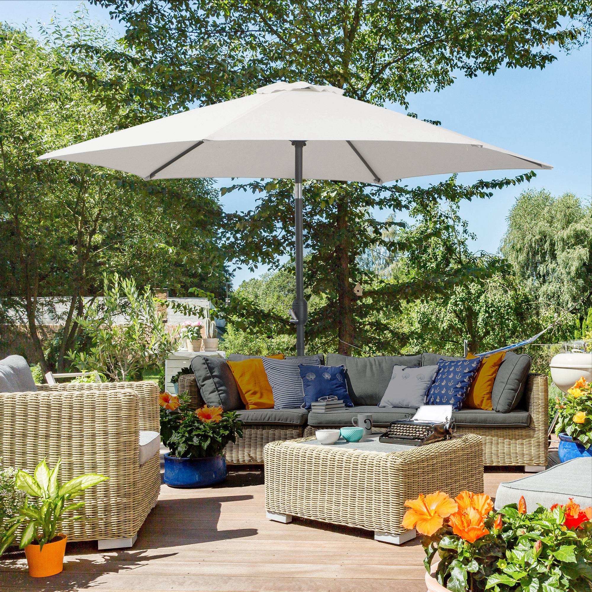 Parasol de jardin en aluminium Ø260x235 cm, inclinable, avec manivelle et 6 baleines métalliques, couleur crème, pour terrasse ou balcon. - Image 4
