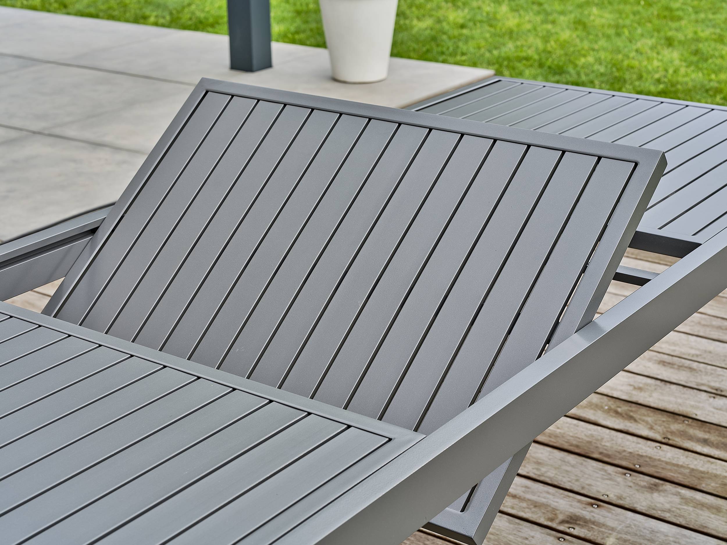 Table de jardin ORSINO en aluminium - GRIS ANTHRACITE - REMARQUABLE - Image 5