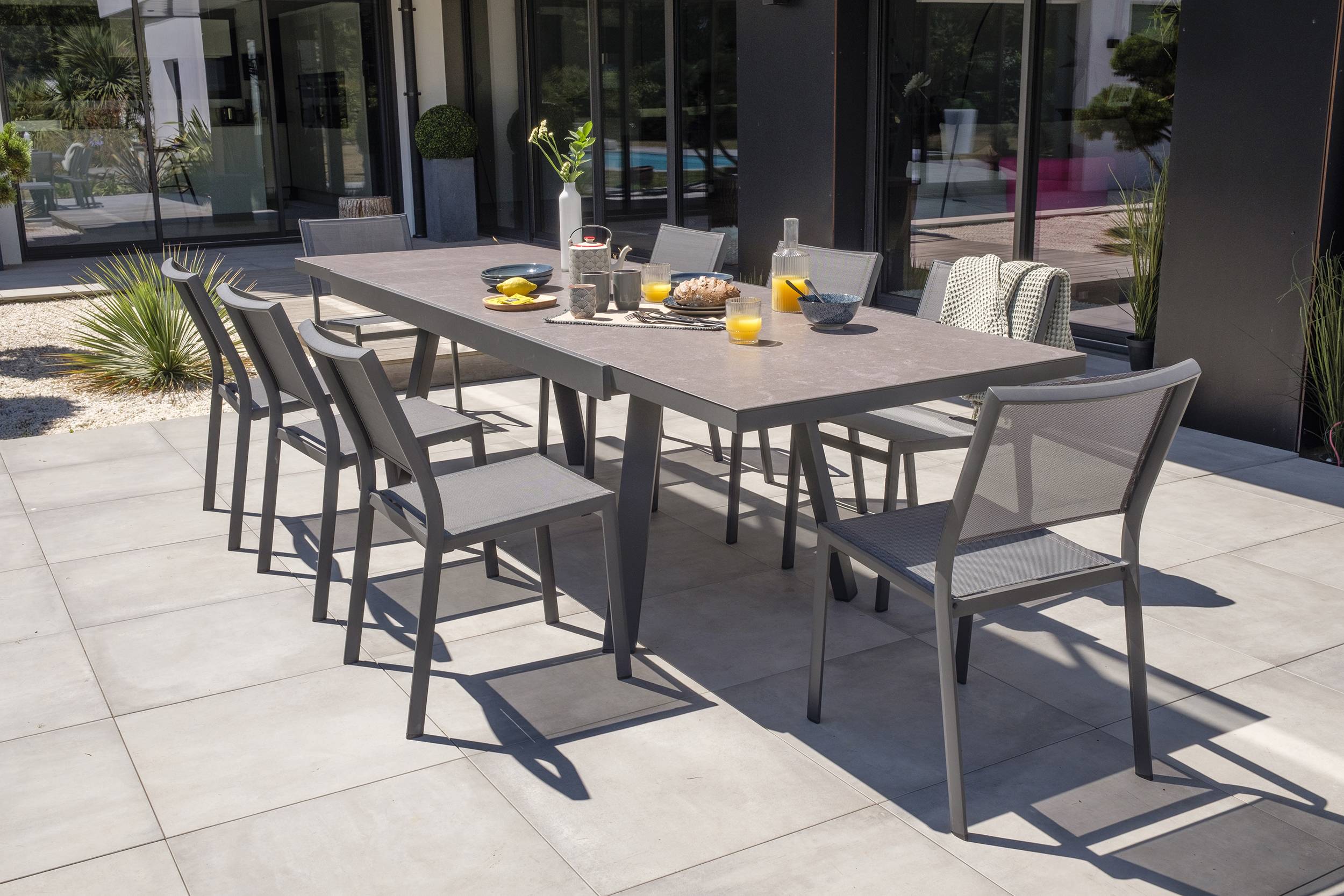 Dcb Garden - Ensemble repas de jardin 8 places en céramique sur verre - Gris anthracite - STOCKHOLM - Image 1