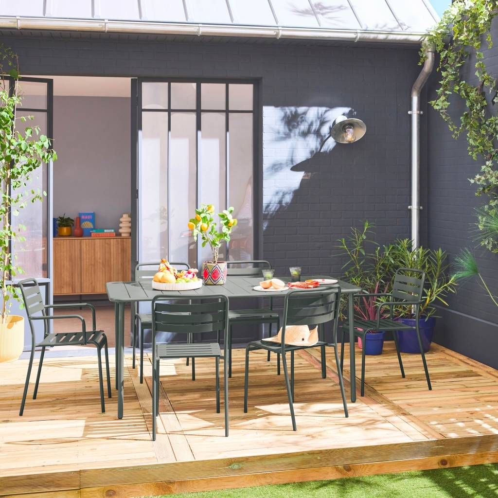 sweeek - Table de jardin métal + 6 assises kaki. acier traitement anti rouille | sweeek - Image 1