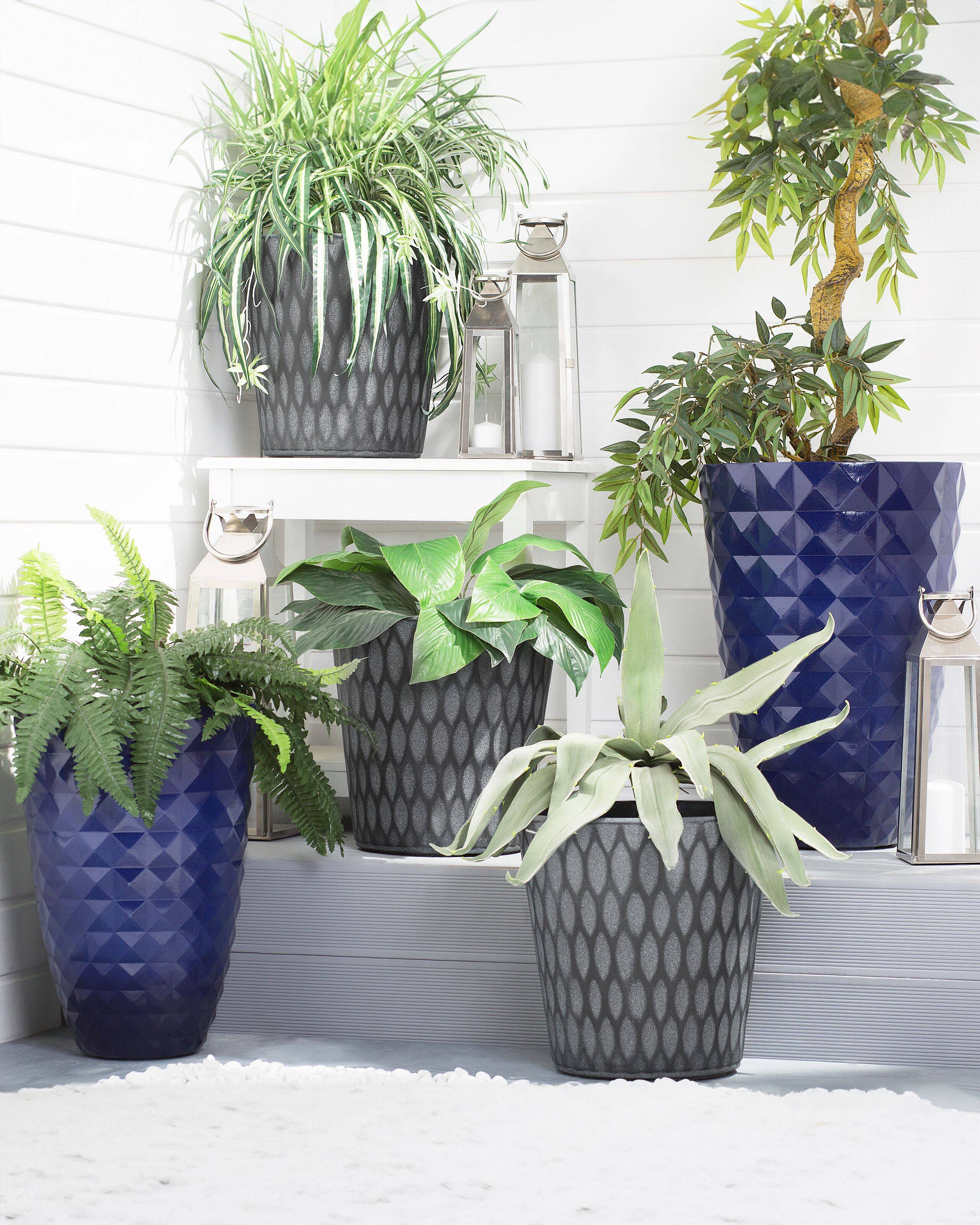 Beliani - Hauts Cache-Pots Bleu Marine en Fibre d'Argile et Verre 35 cm Rond avec Relief Pot de Fleurs Idéal pour Extérieur et Intérieur Lot de 2 - Image 2