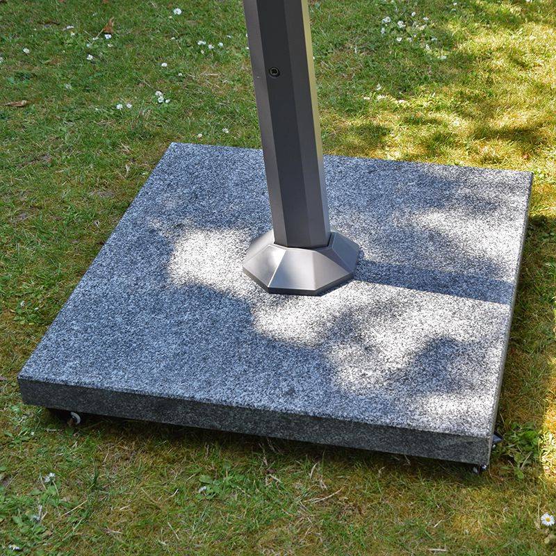 Gecko Jardin - Pied de parasol en granite gris 120 kg avec roulettes Platinia - Gecko Jardin - Image 3