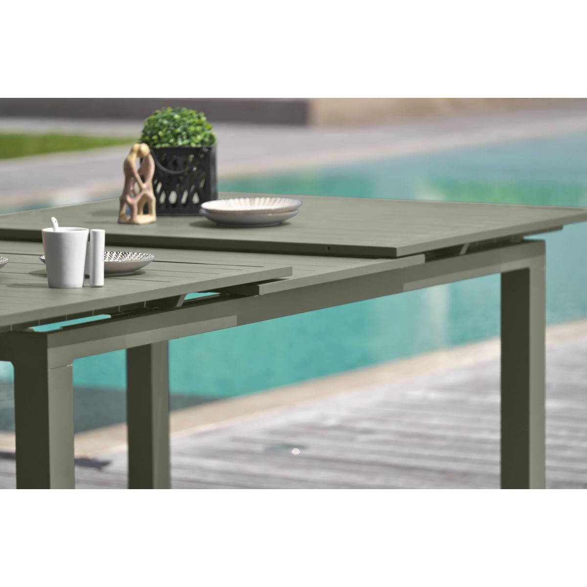 Dcb Garden - Table Miami Kaki Extensible Table De Jardin Extensible En Aluminium Kaki - Dcb Groupe - Decochine - Image 4
