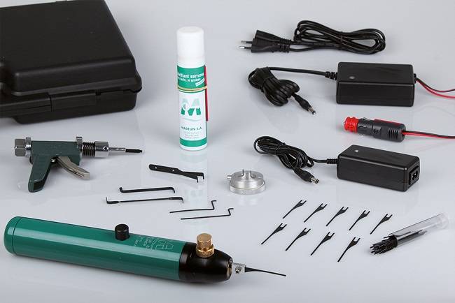 Kit pistolet vibreur Lithium - MADELIN - 5152S - Image 1