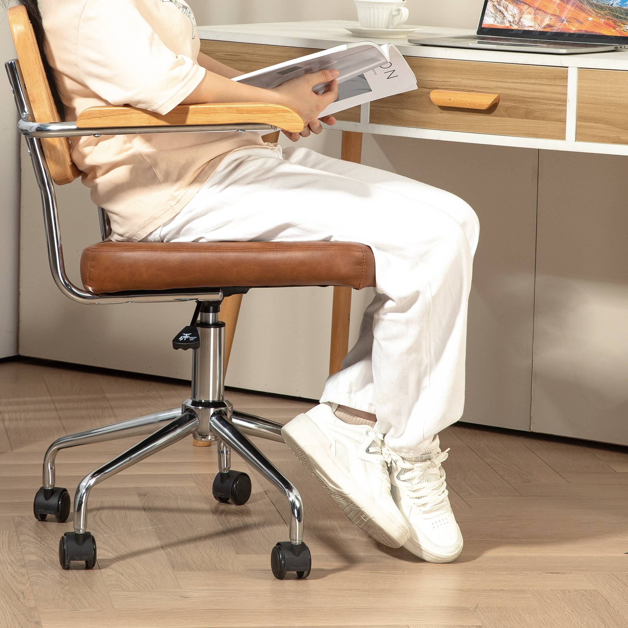 Sans Marque - Chaise de bureau fauteuil de bureau fonction basculante hauteur réglable assise pivotante 60l x 55,5P x 82-90H cm marron - Image 9
