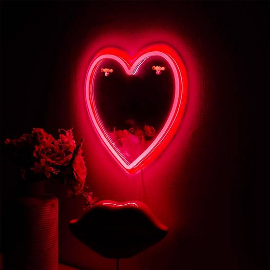 The Home Deco Factory - Miroir LED Effet Néon "Cœur" 30cm Rouge - Image 3