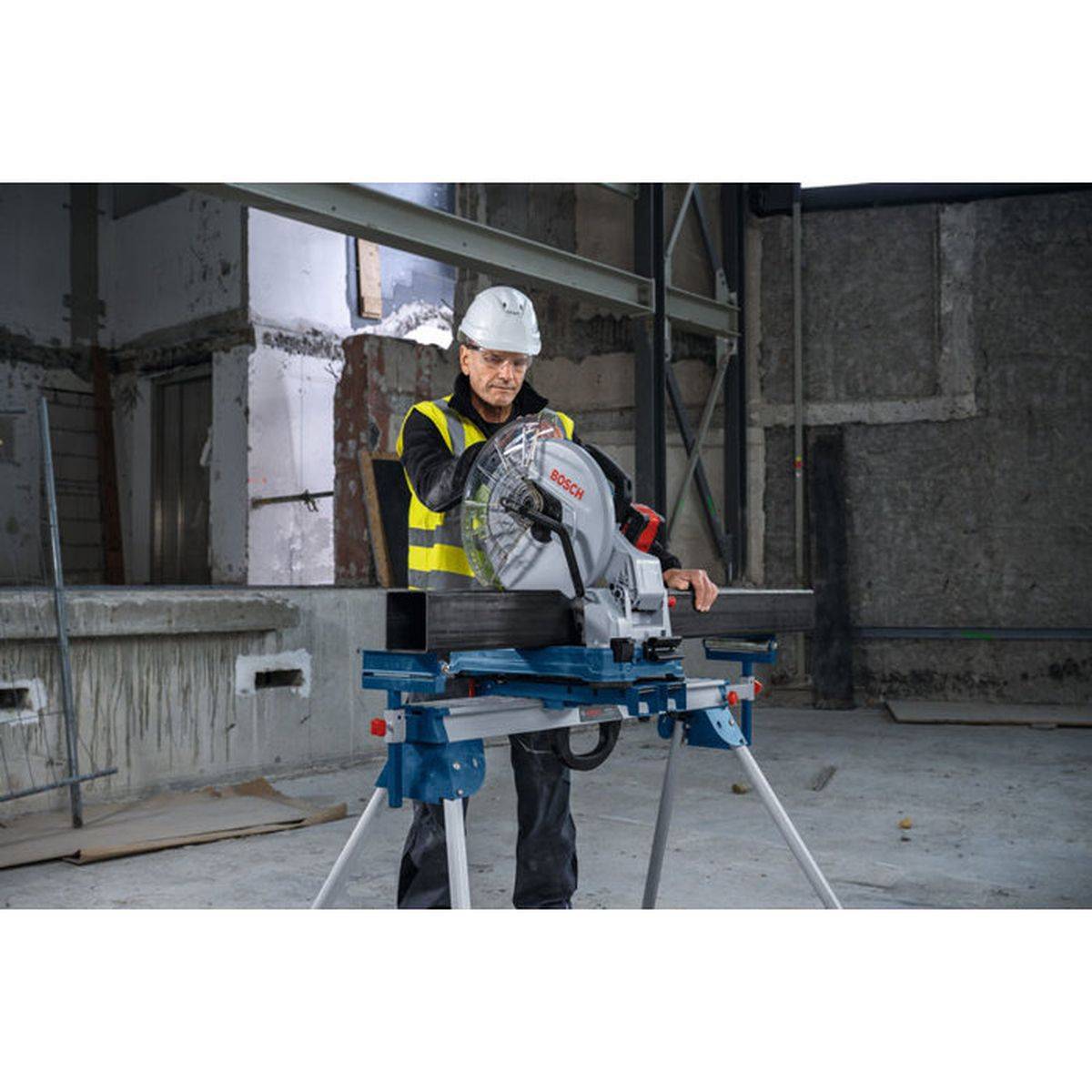 Bosch Professional - Tronçonneuse à métaux sans fil 18V GCD 18V-355, lame 355 mm, coupe à froid - Bosch Professional - Image 3