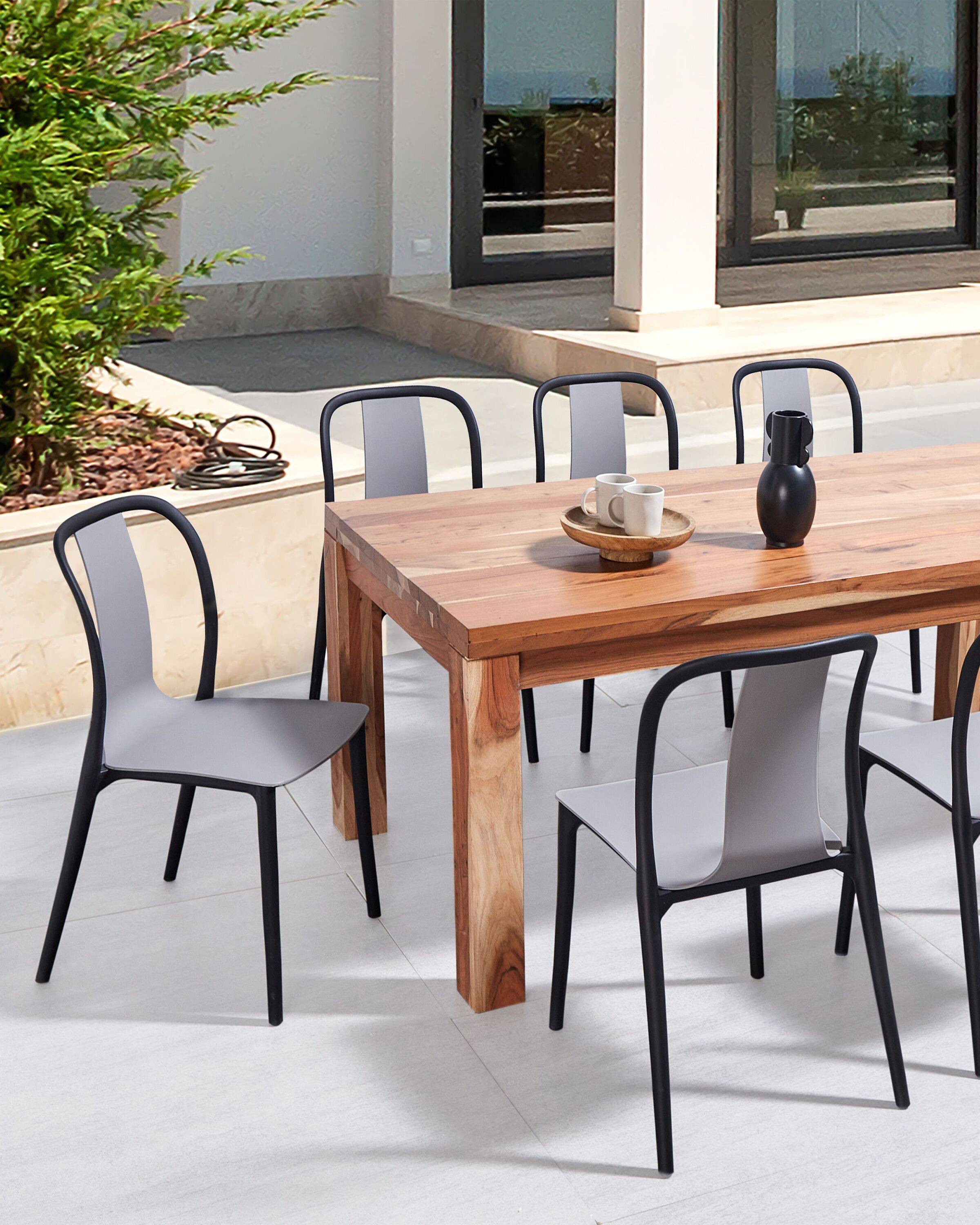 Beliani - Lot de 8 Chaises de Jardin en Plastique Gris et Noir Intérieur Extérieur Style Moderne - Image 2