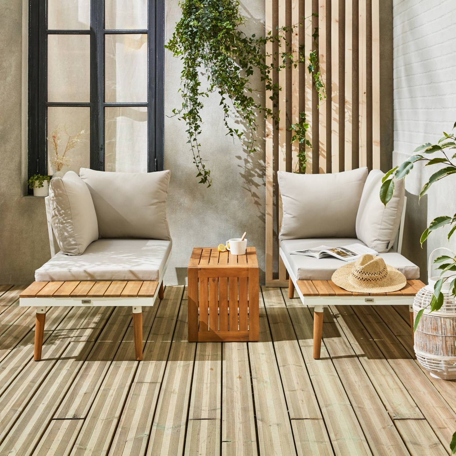 sweeek - Salon de jardin beige et blanc  modulable en aluminium et bois d'acacia. 4 places. Sao Paulo.140 x 68 x 65cm | sweeek - Image 1